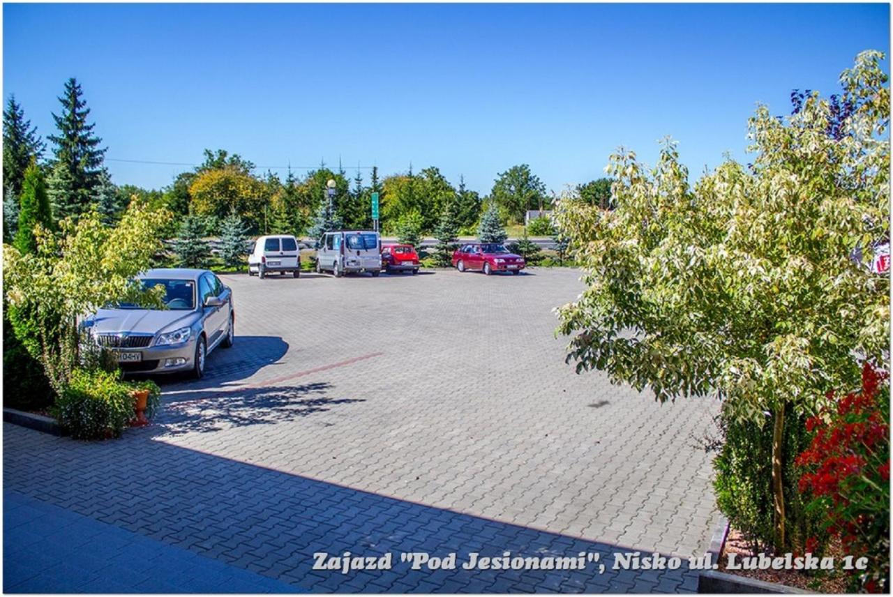 Zajazd Pod Jesionami Nisko ภายนอก รูปภาพ